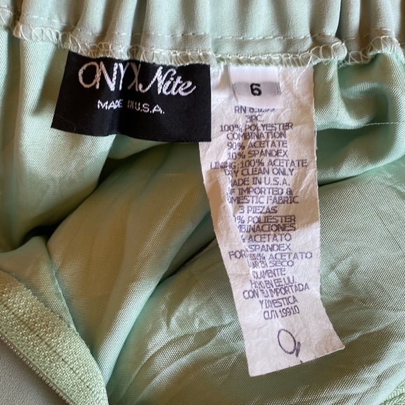 Formal seafoam color skirt set - Picture 8 of 8